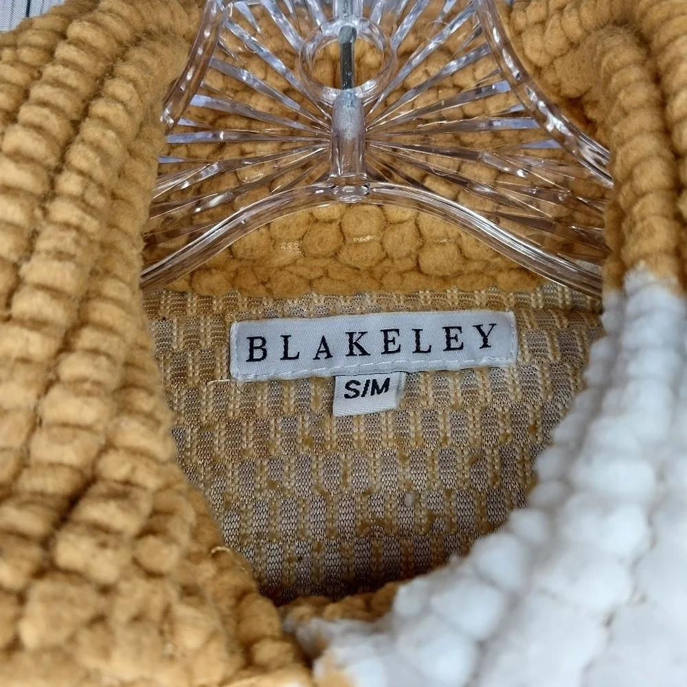 Blakeley Star Casual Oversized Shacket with pockets Size S/M - Picture 5 of 12